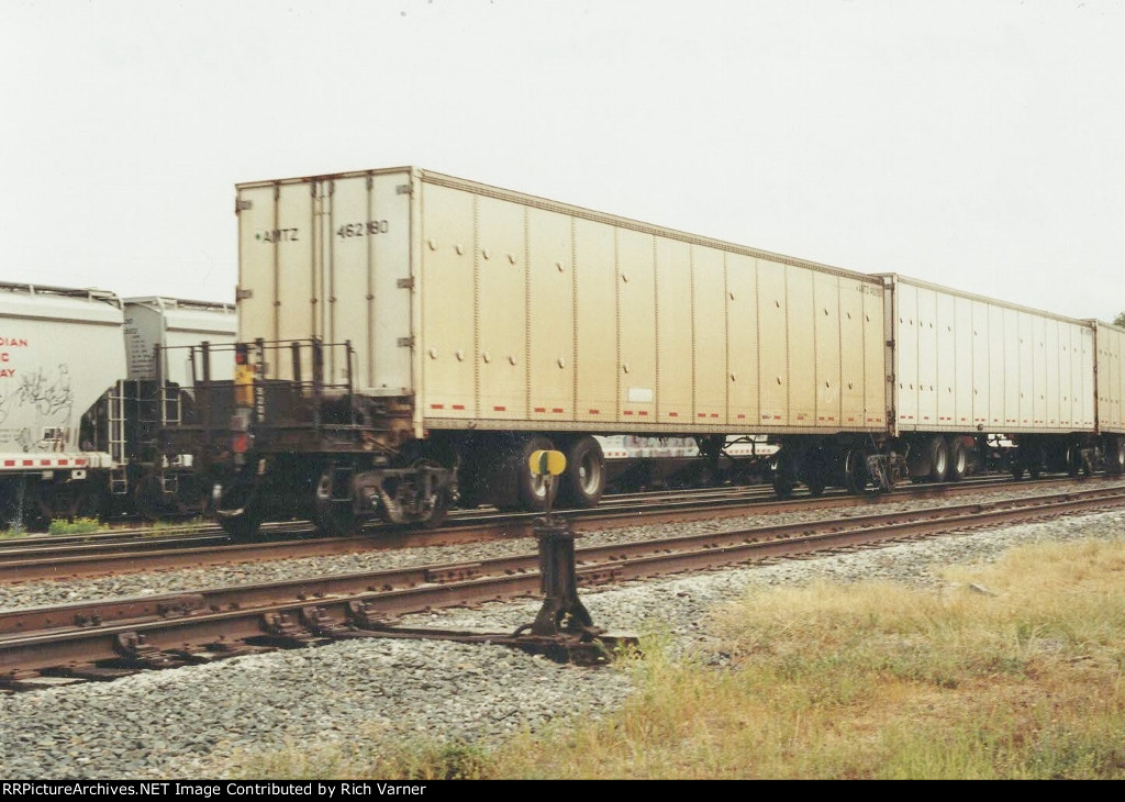 Amtrak Roadrailer AMTZ #462180